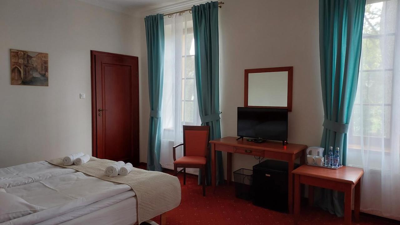 Villa Toskana Погожелица Екстериор снимка