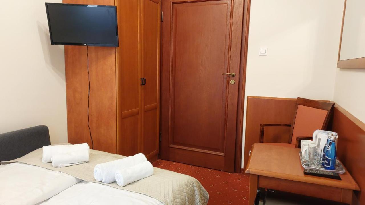 Villa Toskana Погожелица Екстериор снимка